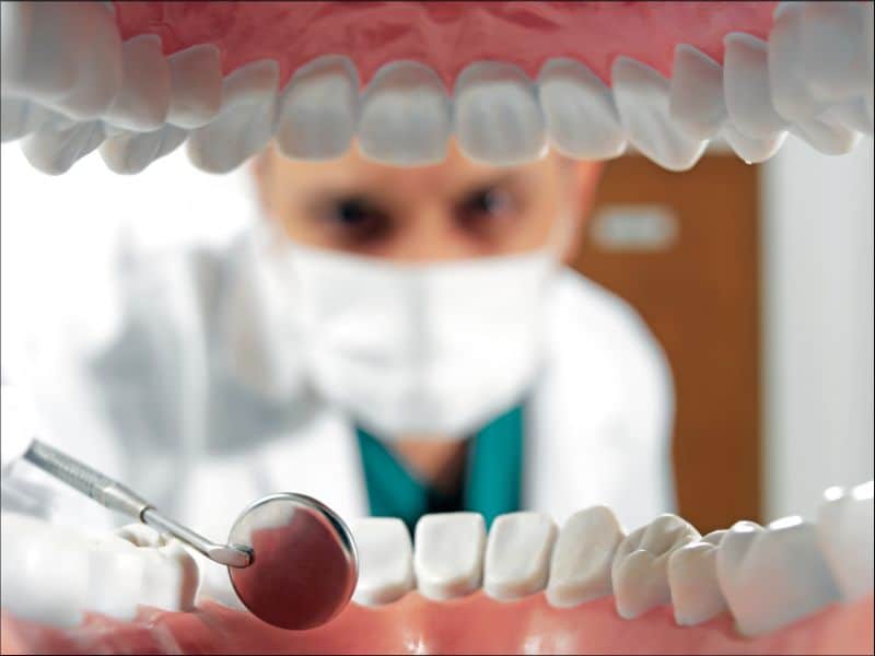 Revisión dental después del verano