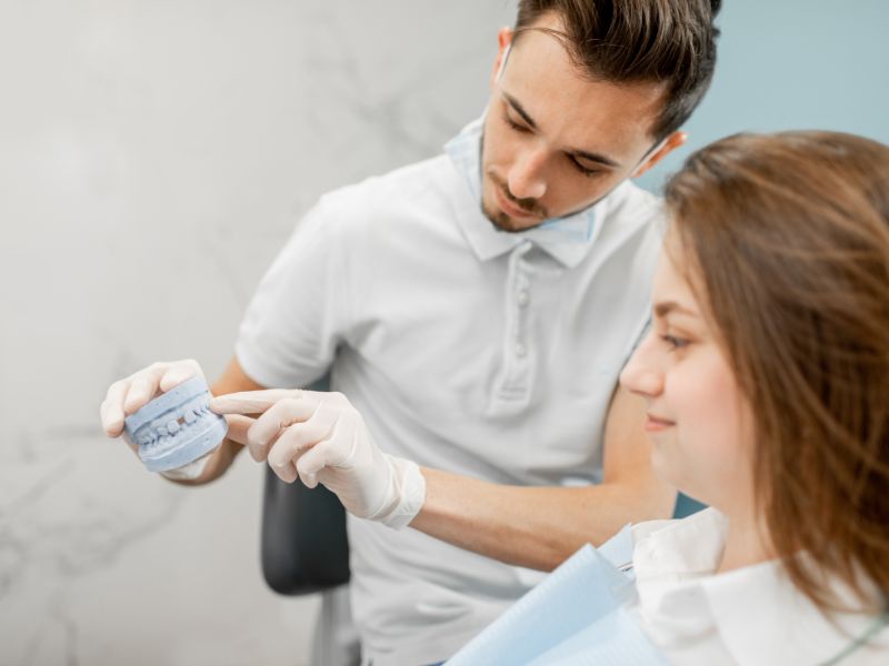 Cómo saber si necesitas ortodoncia invisible y alineadores transparentes